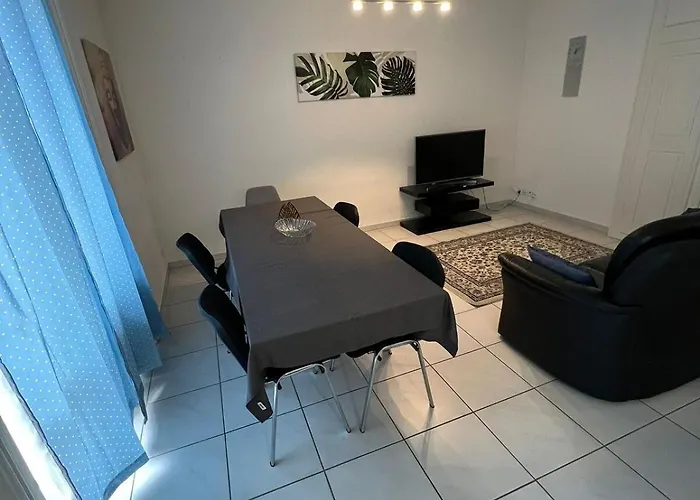 Lägenhet 2 Aus41 1f R 8045 S2 *