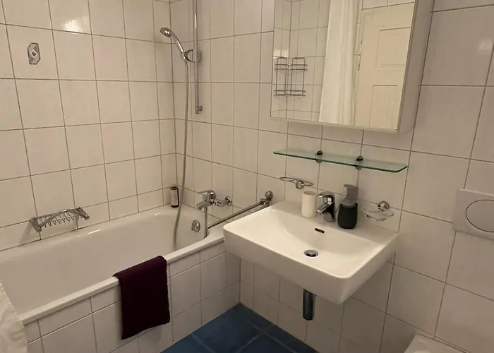 2 Aus41 1f R 8045 S2 Lägenhet *